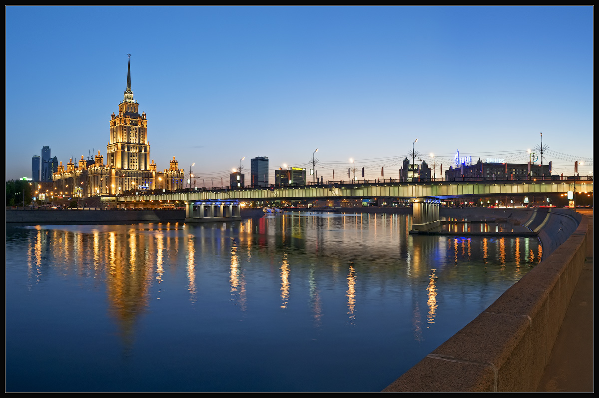 "Ukraine" mit der Geschichte