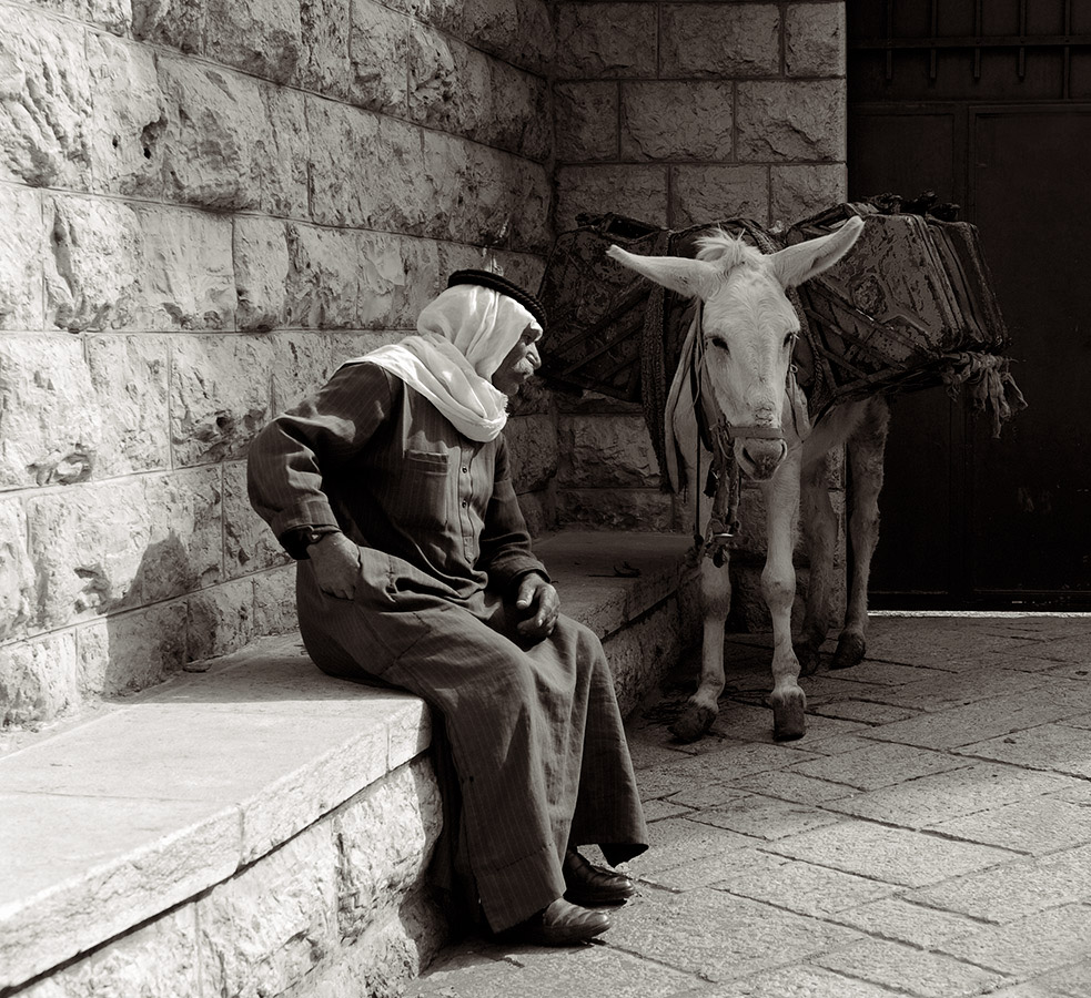 Kerosinovoz auf einer Zigarettenpause