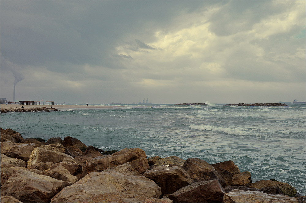 Meer, die Steine, das Rauschen der Wellen ....