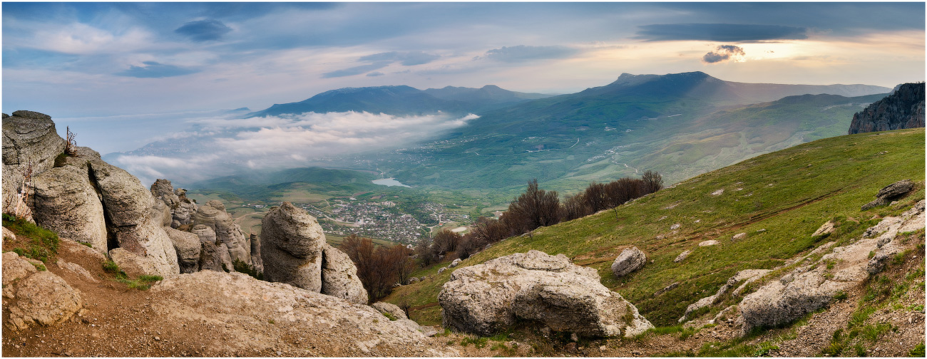 Sonnenuntergang über Tschatyrdag