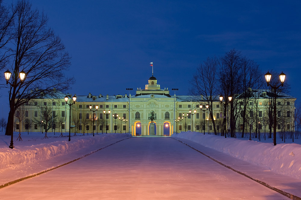 Strelna, die Konstantin-Palast