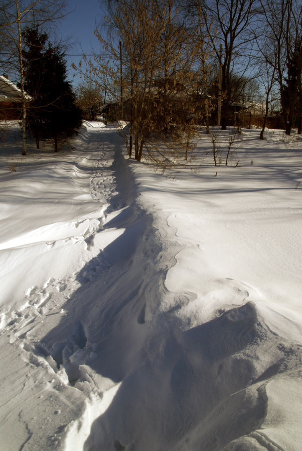 Februar - die Kurven der Straße