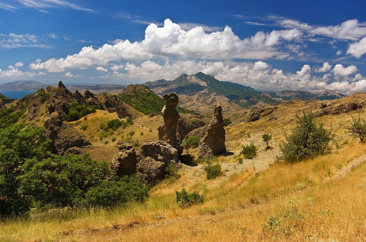 Wolken über dem Kara-Dag