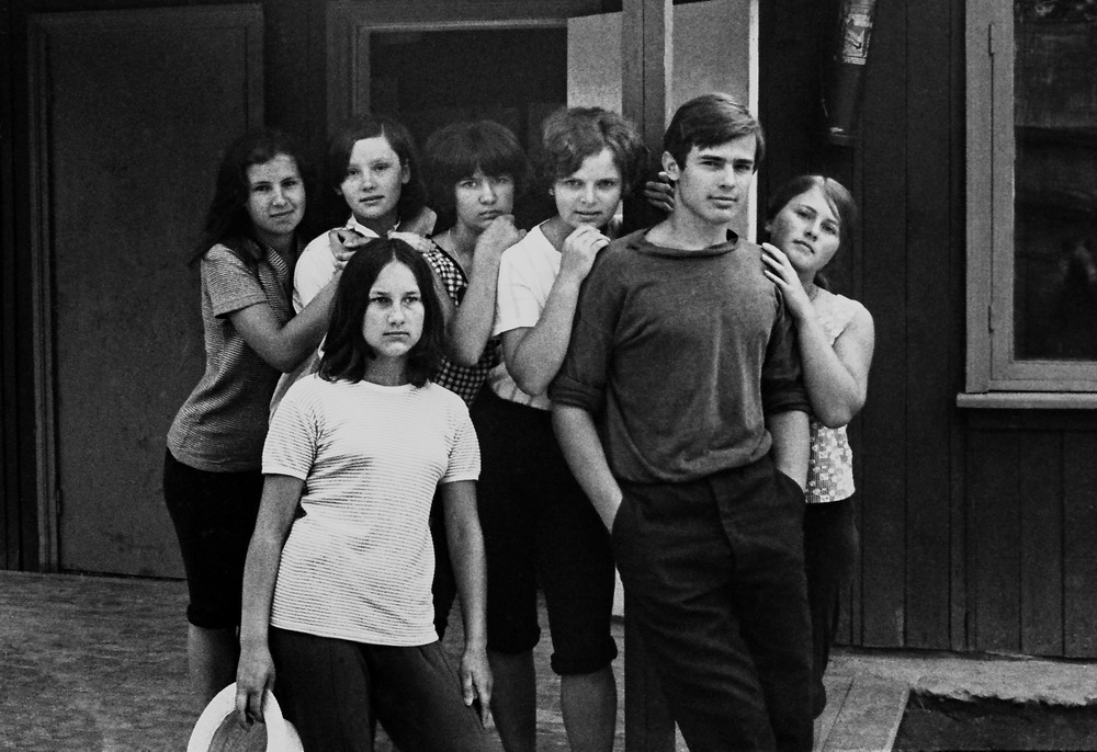 Unsere Fjodor und Mädchen mit einer parallelen Klasse ...