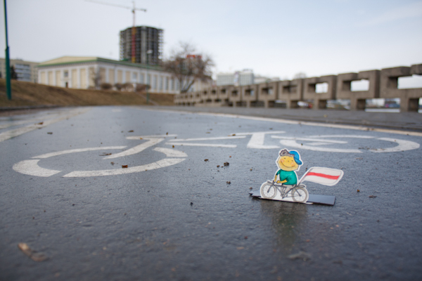 Weiß-rot-weiss auf den Straßen von Minsk