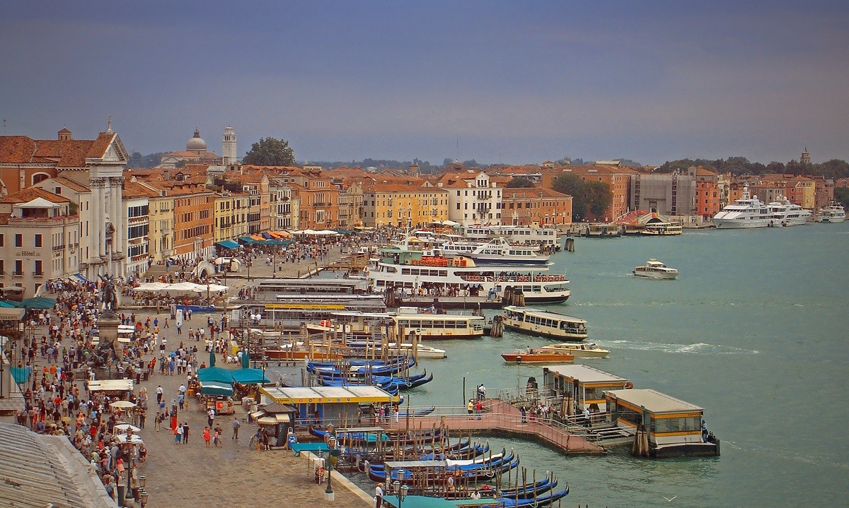 Città sull \\ \'acqua