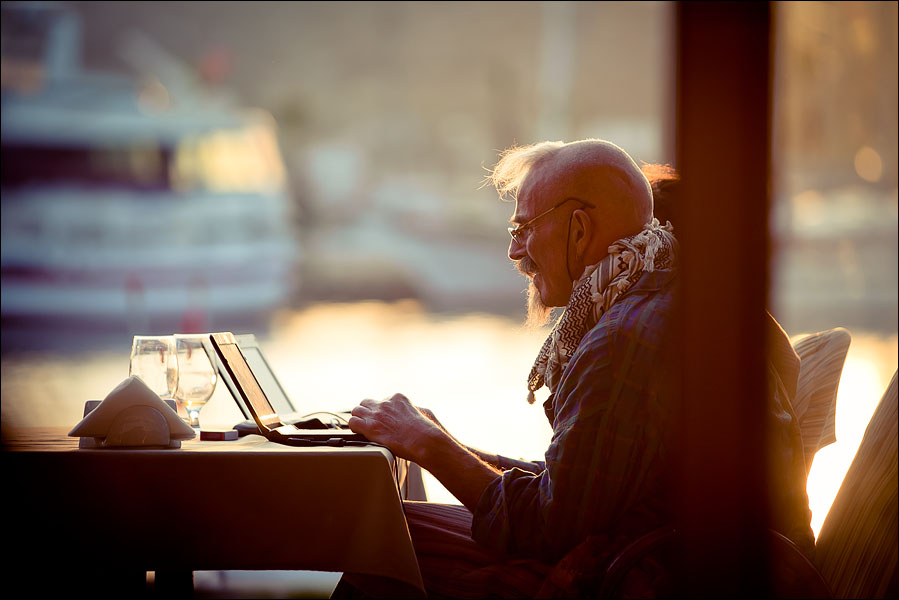 . Das Meer bei Sonnenuntergang