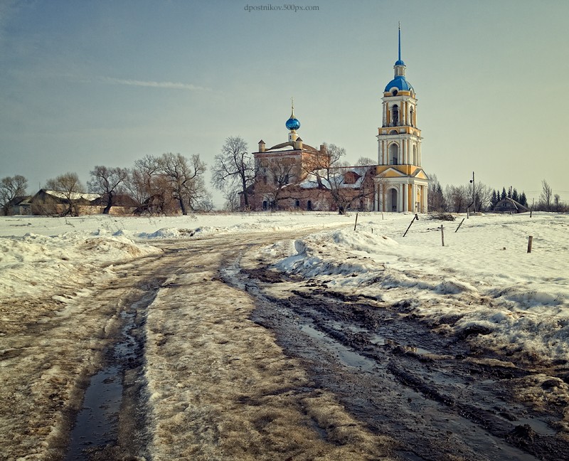 Road to the Temple (2).