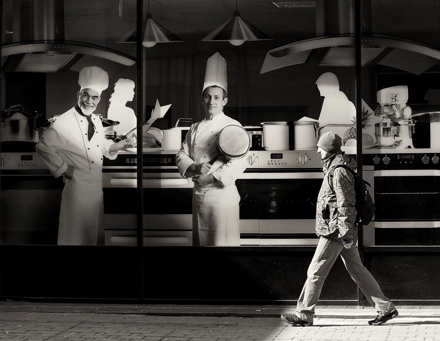 Hey, Passanten, Pass!