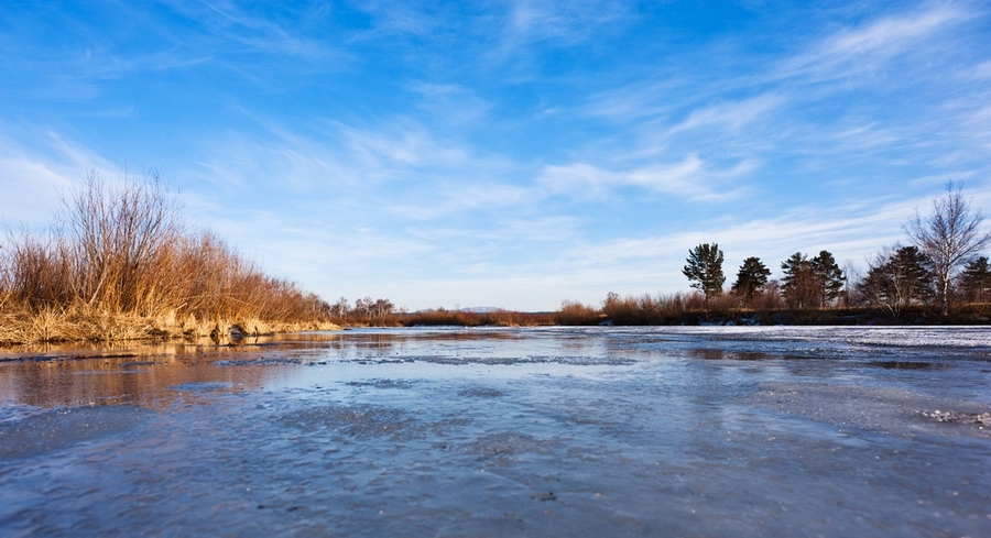 Bald beginnt der März Eis bewegen!