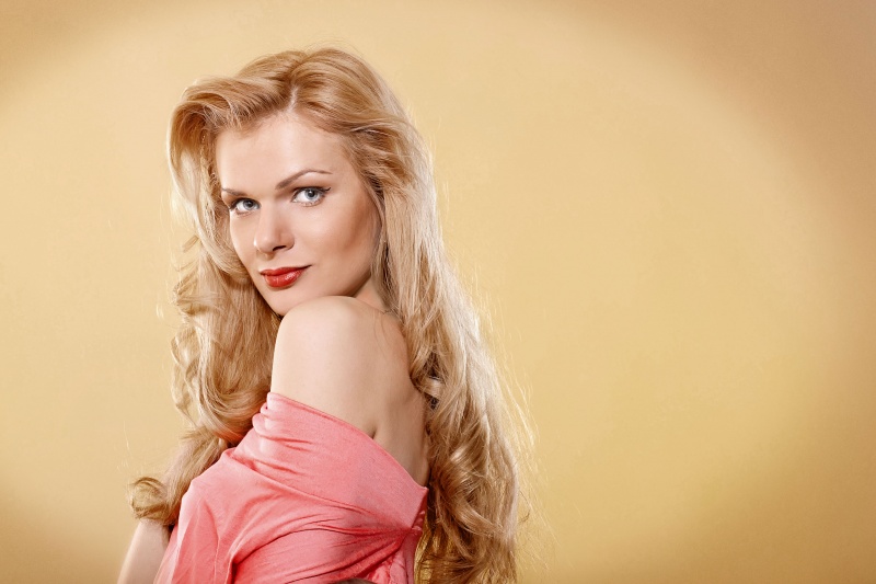 Porträt einer honigfarbenen