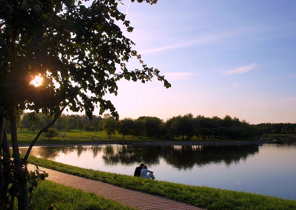 Der Sommer ist auch auf dem Fluss, und im Winter einen warmen Ofen ...:)
