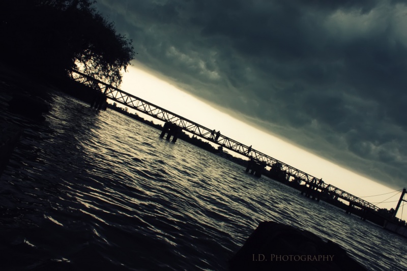 When light meets end