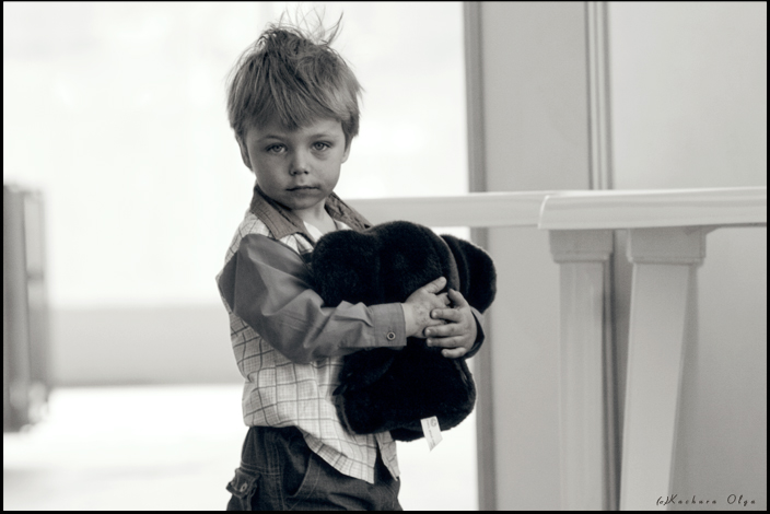 Junge mit cheburoshkoy