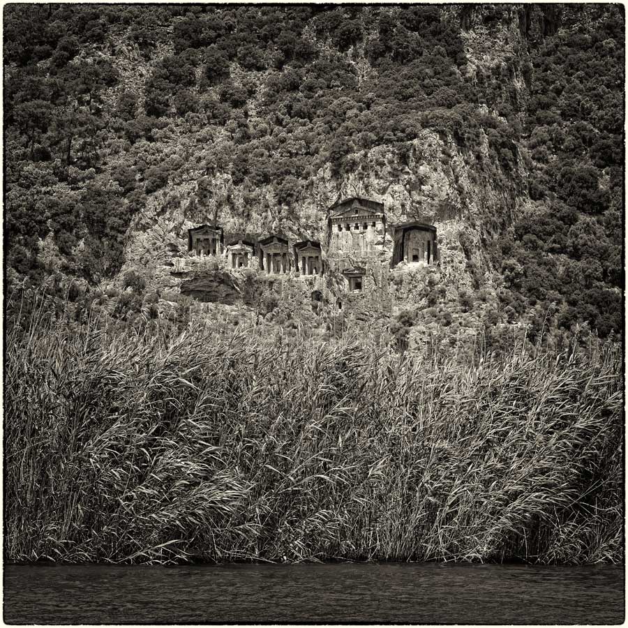 Die Felsengräber der antiken Stadt Kaunos