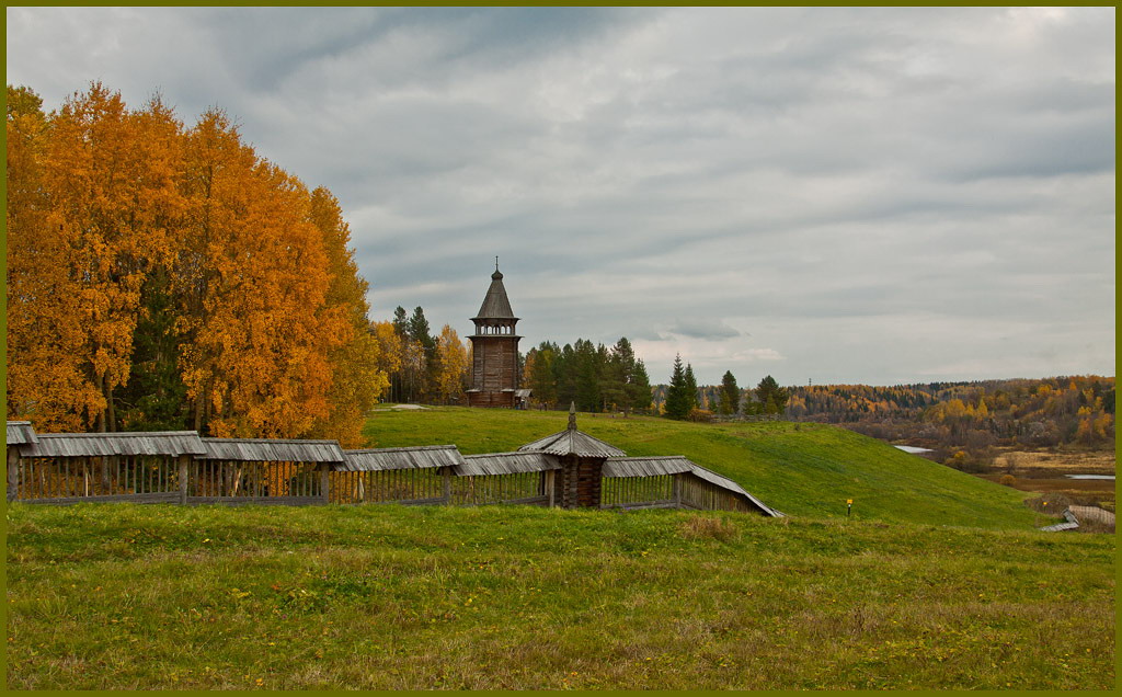 Der Glockenturm, der Ende des XVI Jahrhunderts.