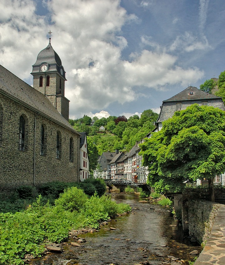 Juni in Monschau.