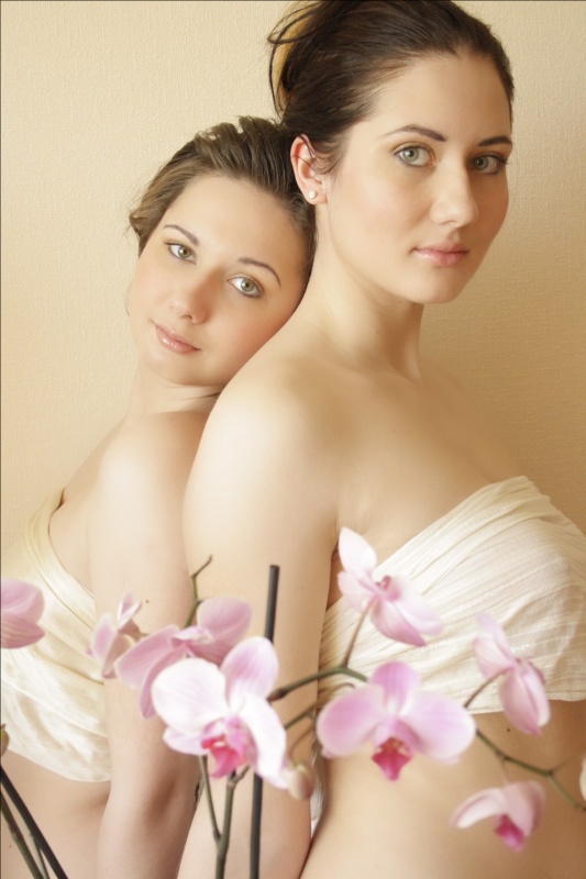 orchid sisters