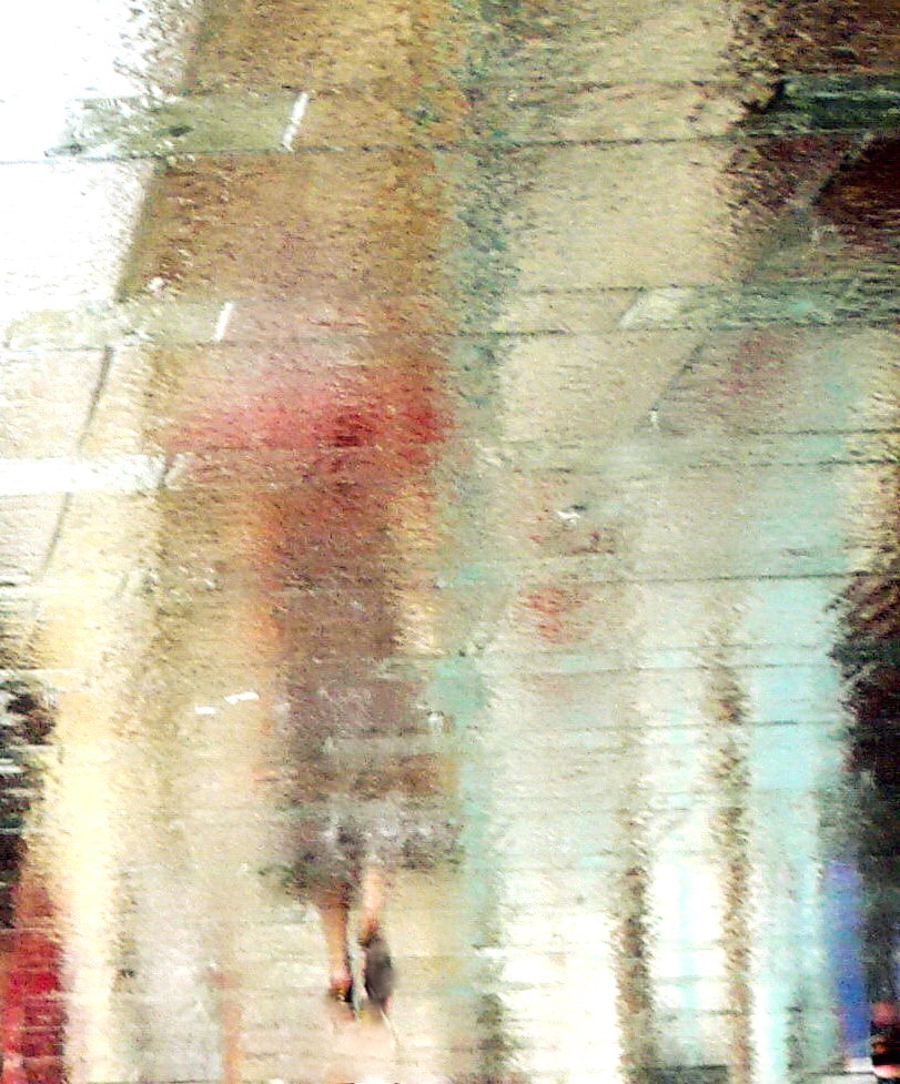 ob das Mädchen, oder eine Vision ...