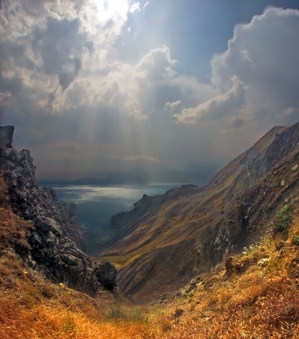 "... Unter den Steinen unter der heißen Sonne der Krim ..."