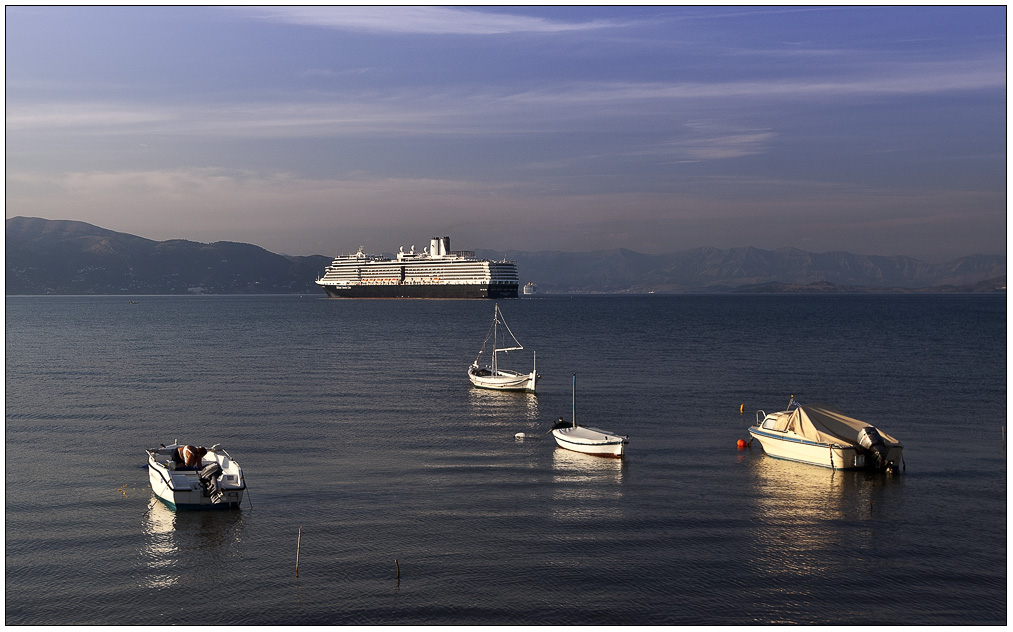 Über das Meer, Boote und Schiffe ..