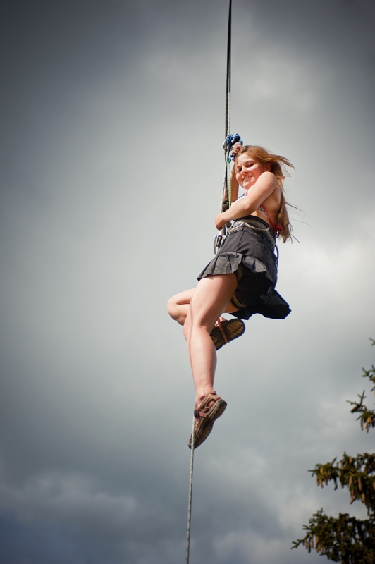 Ein Mädchen und eine Wolke