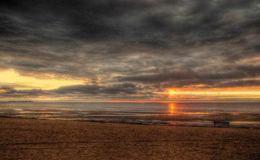 Sonnenuntergang auf den Golf von Finnland