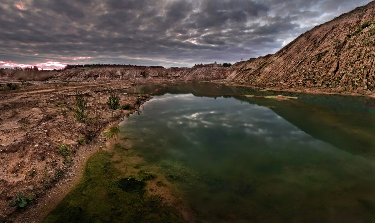 Anthroposphäre. Evening.