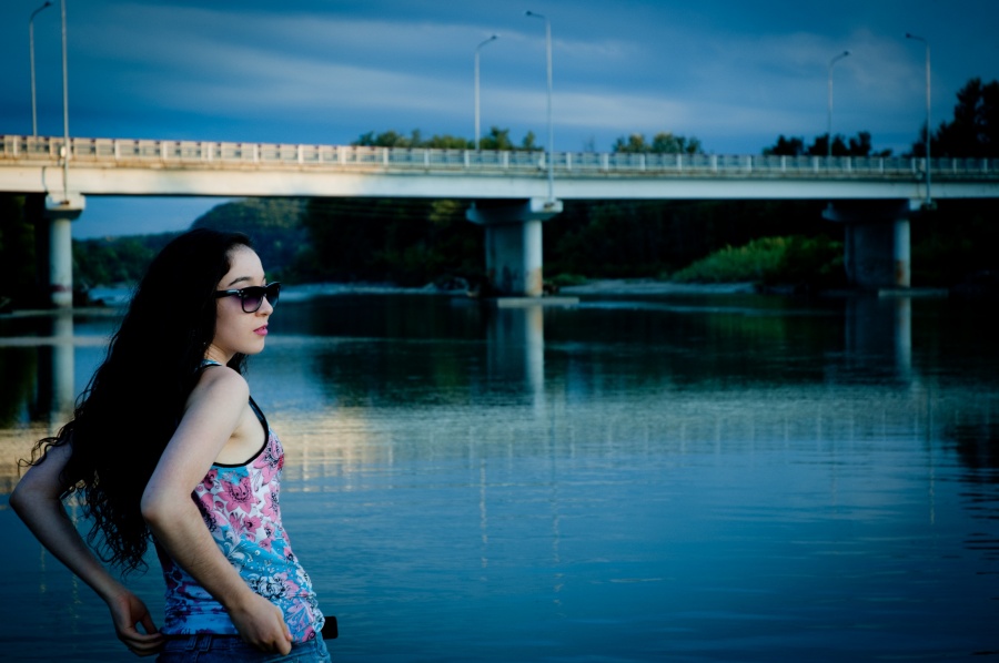 Unter der Brücke ...