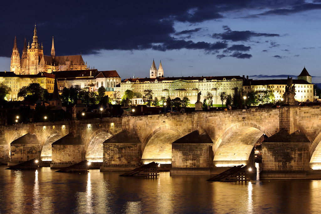 Charles Bridge. Prag