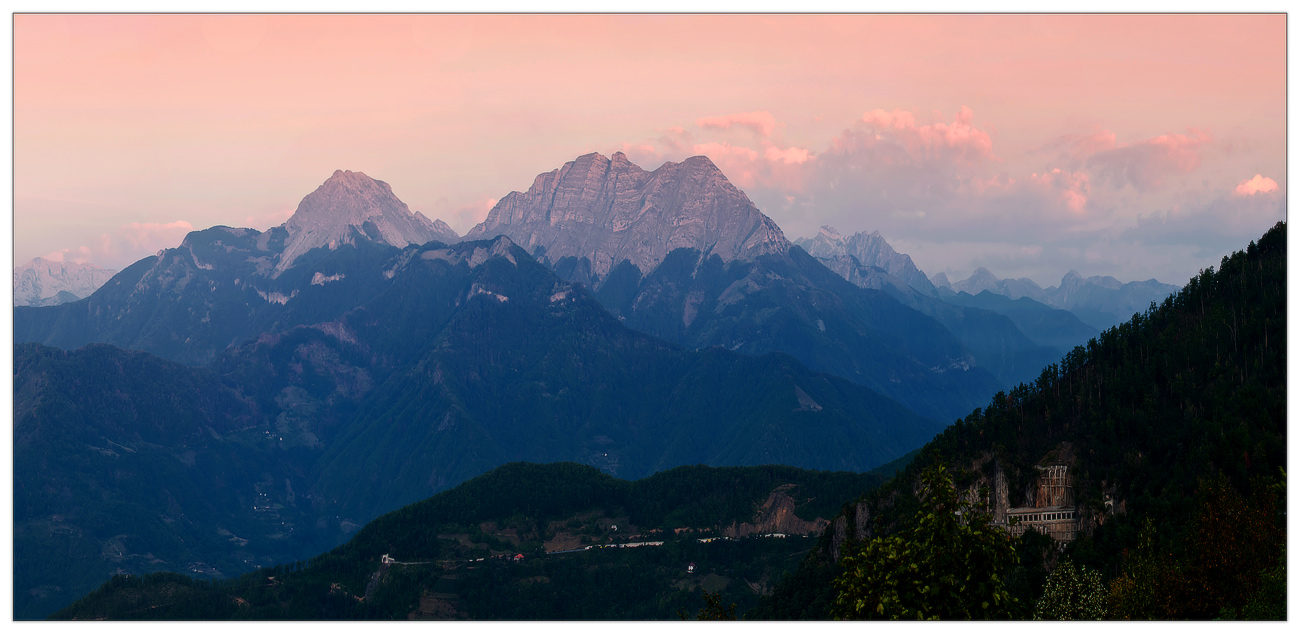 in das Licht der Morgenröte ...