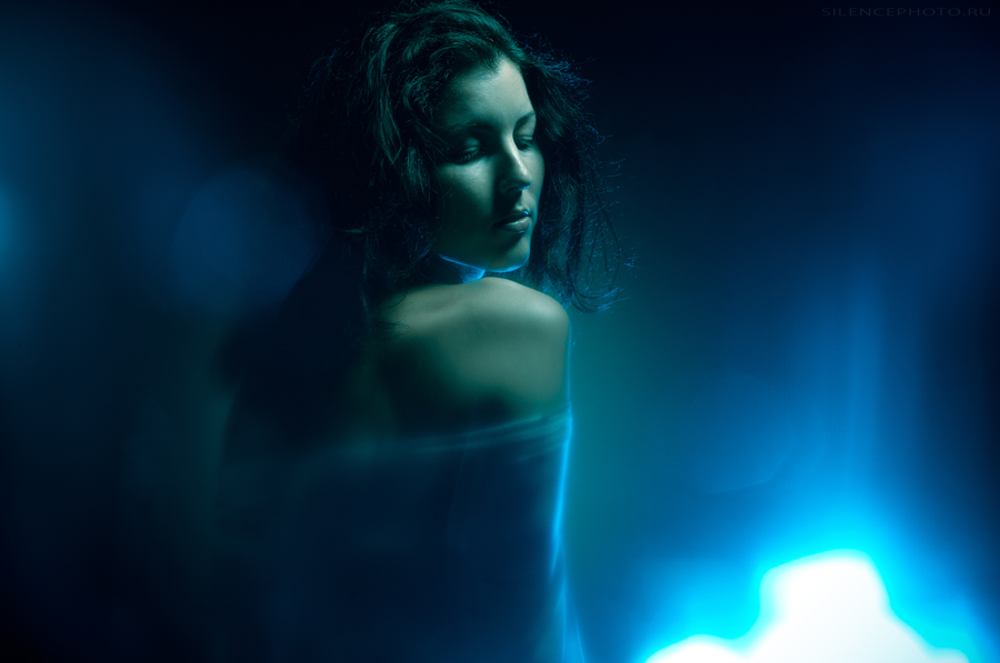 Deep (...der Abgrund auch in dich hinein)