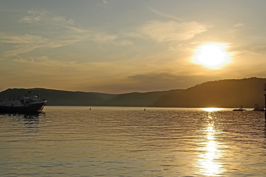 Sonnenuntergang am Baikalsee