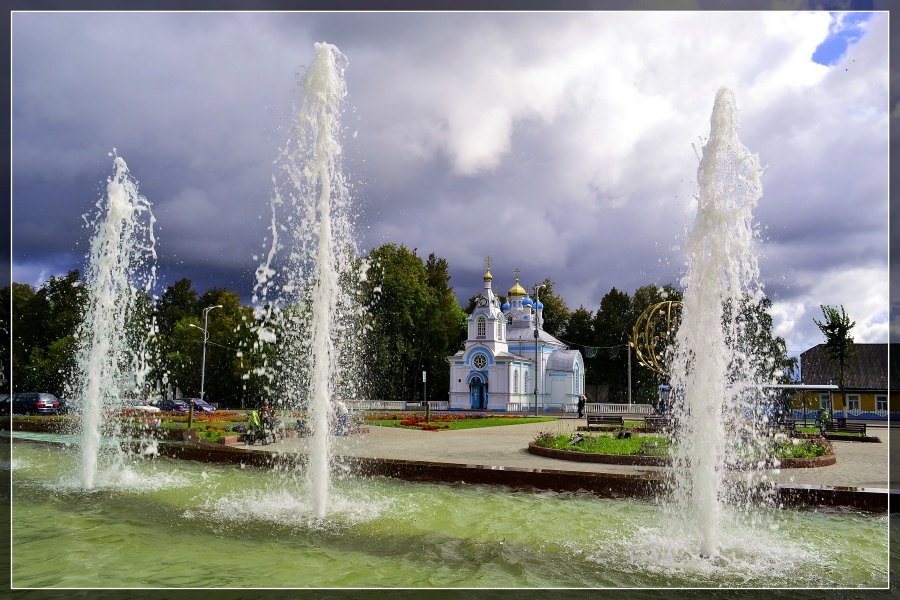 Nahenden Gewitters und Abenddämmerung