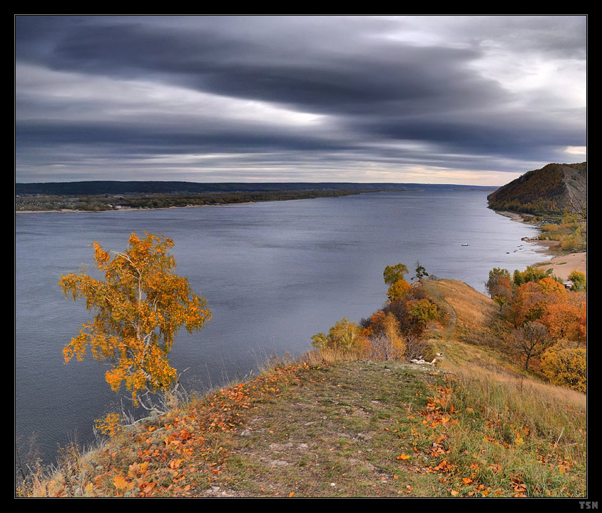 Autumn Volga