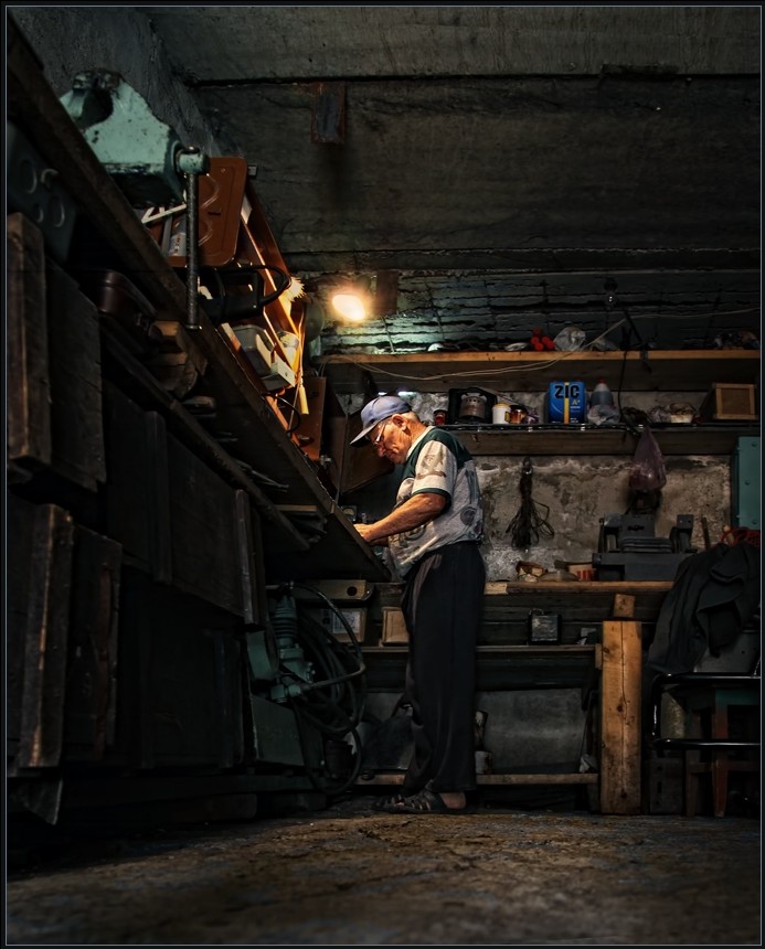 In den Schrank Vater Carlo ...