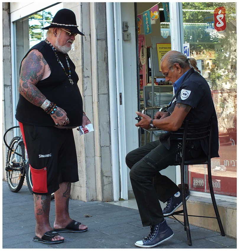 DO NOT GET DER ALTEN Rocker!