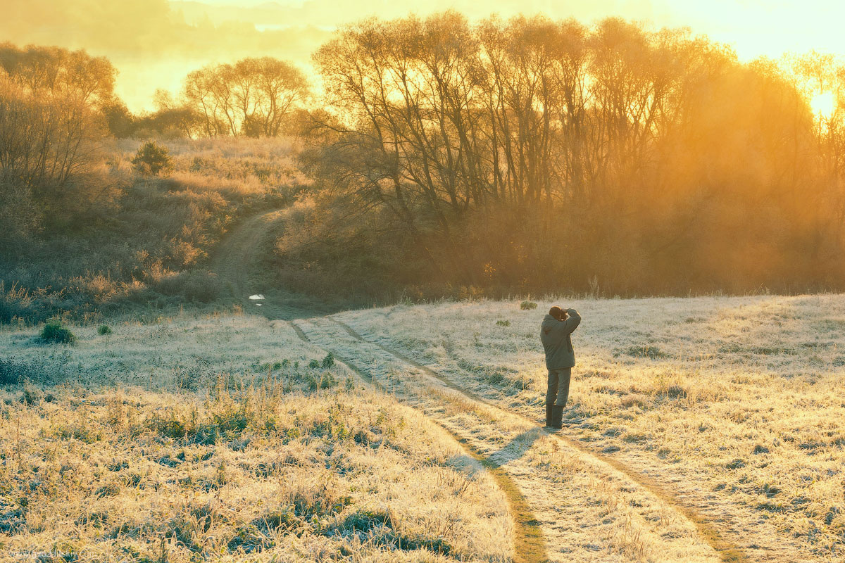 Daybreak. Ein Fotograf. Frost