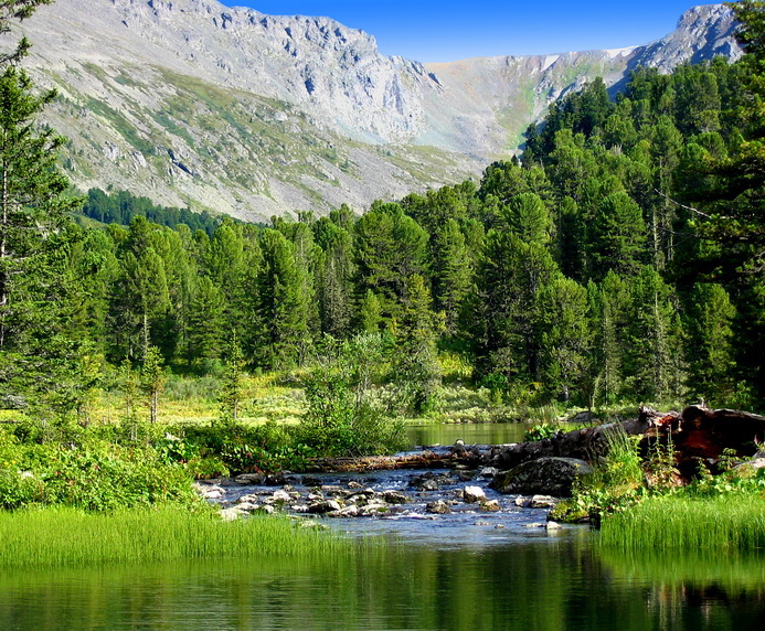 Emerald Necklace Bergsee