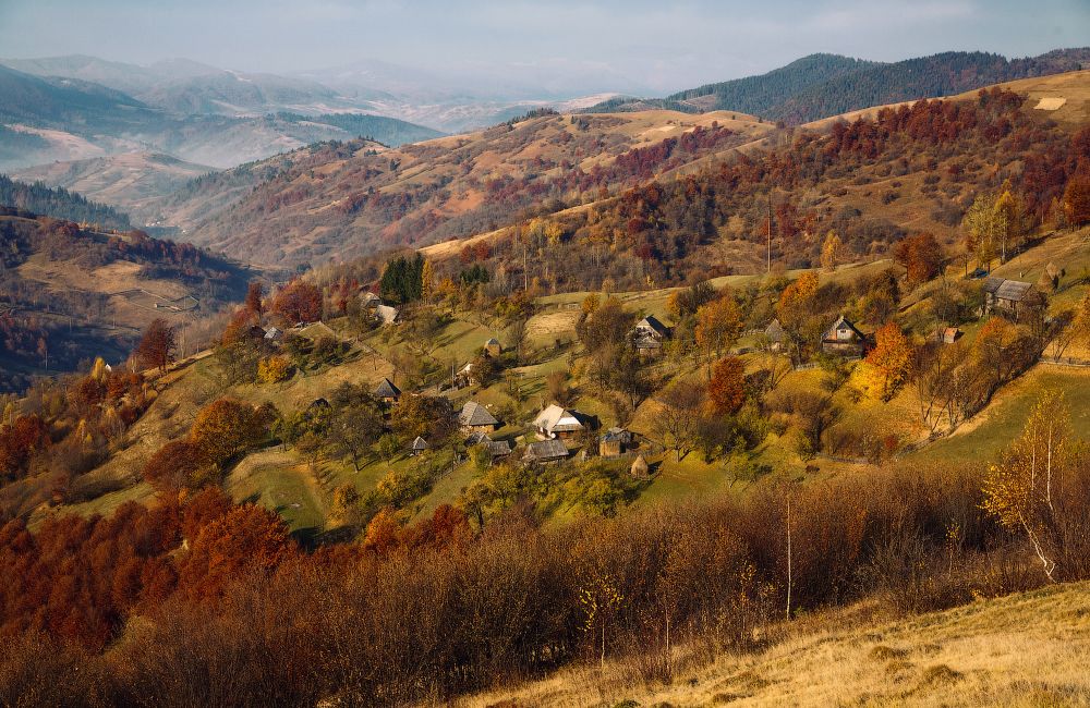 ... Über das Dorf ...