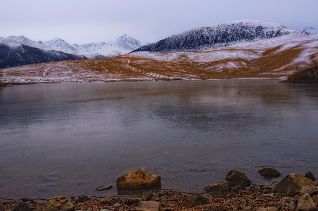 Autumn on the Lake Ushkonyr