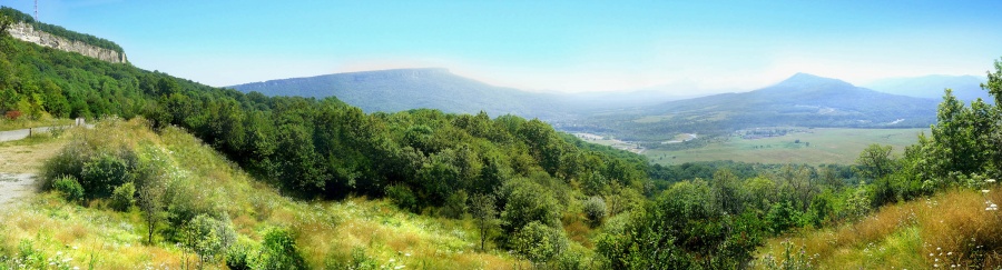 Das blaue Meer der Berge