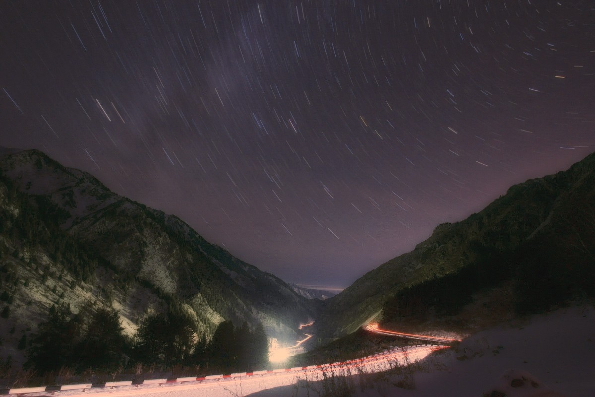 Night at the Big Almaty-Schlucht