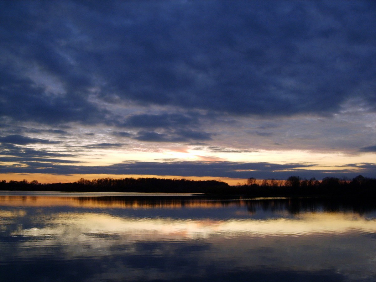 Die ruhigen Gewässer des Himmels