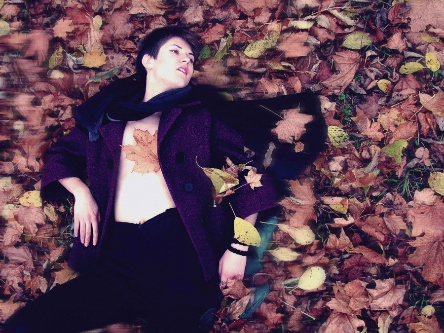 Drown in einem Stück im Herbst