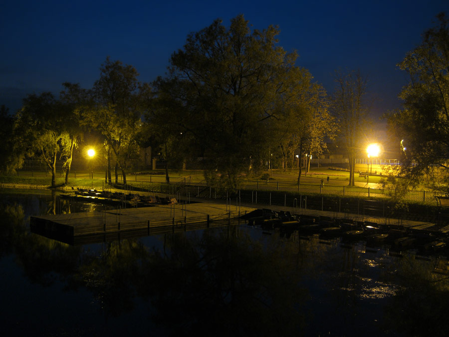 Nacht Pond
