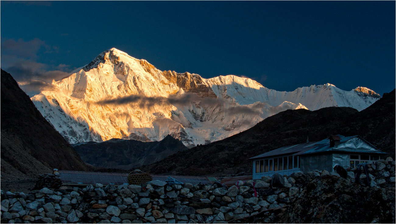 Dämmerung über den Dächern der Welt ...