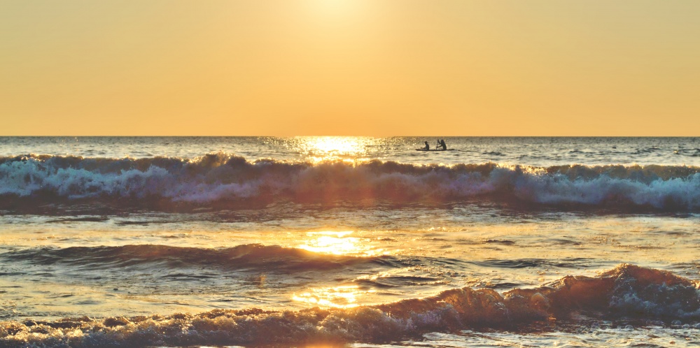 schwimmende Boot schaukelte .....