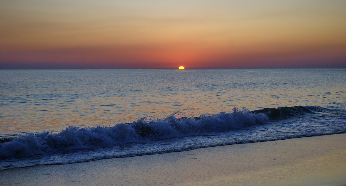 Bei Sonnenuntergang der Tag von Weihnachten ...