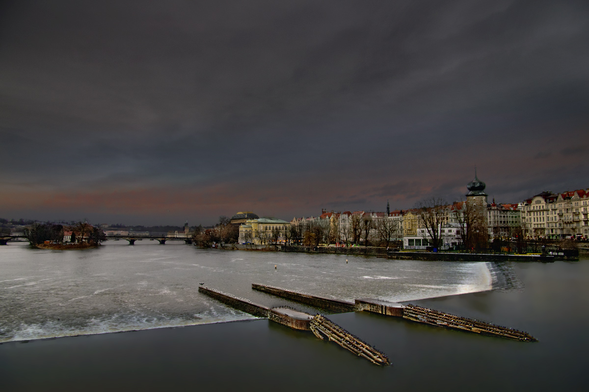 Die Nacht dauert seine
